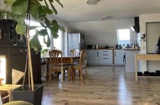 Wohnung kaufen in 79241 Ihringen, Großzügige 4-Zimmer-ETW (aufgeteilt auf 2 x 2-Zimmer-Balkon-Whg.)