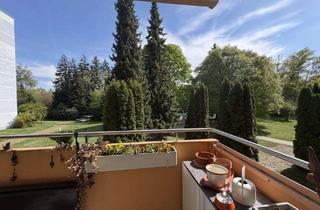 Wohnung kaufen in 85521 Ottobrunn, Sonnige 3 ZKB mit Pool