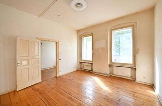 Wohnung kaufen in Ringbahnstraße 72, 12099 Tempelhof (Tempelhof), Rohdiamant mit viel Potenzial in gewachsener Lage von Berlin-Tempelhof