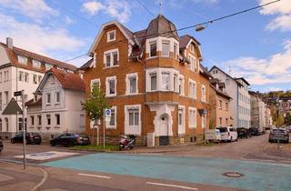 Wohnung kaufen in 70469 Feuerbach, Liebevoll sanierte Altbauwohnung mit Charakter im Herzen von Feuerbach