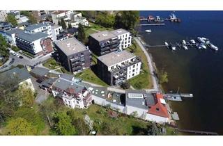 Wohnung kaufen in Am Müggelsee, 12587 Friedrichshagen, Privatstrand und Bootsanlegeplatz direkt am Müggelsee: 2,5 - Zimmer-Wohnung in Traumlage in Berlin