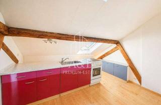 Wohnung kaufen in 67655 Innenstadt, ** Kapitalanlage in zentrumsnähe - Sanierter Altbaucharme im DG **