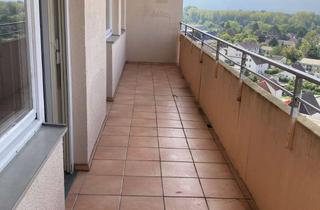 Wohnung kaufen in 68623 Lampertheim, Eigennutzer und Kapitalanleger aufgepasst! 3 Zimmer, Küche, Bad, Balkon mit Weitblick