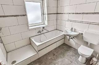 Wohnung kaufen in 92237 Sulzbach-Rosenberg, Sulzbach-Rosenberg - Renovierte 101 m² große 3-Zimmer-Traumwohnung mit Balkon u. Carport
