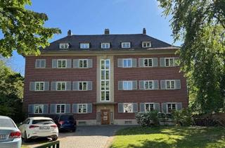 Wohnung kaufen in 69120 Neuenheim, Charmante 4-Zimmerwohnung mit Stellplatz in exklusiver Lage