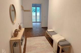 Wohnung kaufen in Rathenower Straße 13, 10559 Tiergarten, Urban & grün: 2 Zimmer, Einbauküche und Fußbodenheizung – dein neues Zuhause am Park