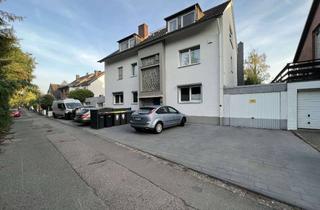 Wohnung kaufen in Alte Forststraße 33, 51107 Rath/Heumar, Köln-Rath-Heumar 3,5 -Zimmer-Wohnung 110 qm Terrasse, Balkon, 2 Stellplätze