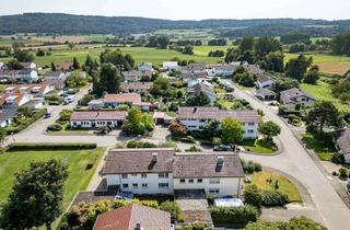 Wohnung kaufen in 78244 Gottmadingen, Familienfreundliche 4-Zimmer-Wohnung mit Balkon, Garage & eigenem Garten