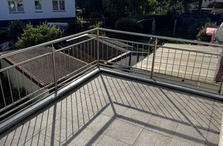 Wohnung mieten in 33607 Innenstadt, Helle 2-Zimmer-Wohnung mit Balkon und Einbauküche in Bielefeld