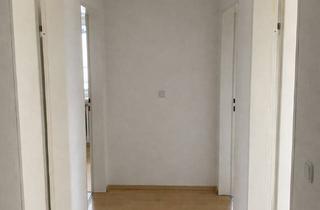 Wohnung mieten in 93080 Pentling, 3 Zimmer DG-Wohnung Pentling Uni Nähe WG geeignet