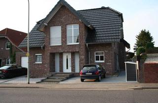 Wohnung mieten in Karl-Arnold-Straße 255a, 52511 Geilenkirchen, Single-Einliegerwohnung mit zwei Zimmern in gepflegtem Umfeld in Geilenkirchen