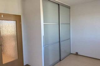 Wohnung mieten in Lerchenbergstraße 77, 06886 Lutherstadt Wittenberg, 3-Zimmerwohnung altengerecht mit Aufzug und Balkon