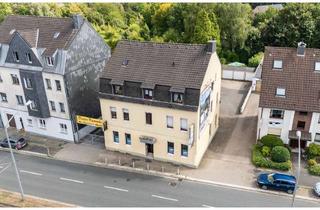 Wohnung mieten in 45359 Schönebeck, Modernisierte Dachgeschosswohnung inkl. angeschlossenem Dachboden und Terrasse zentral in Schönebeck