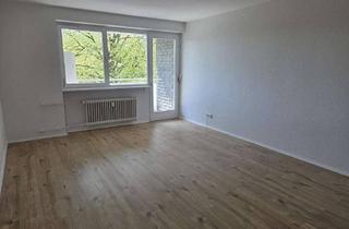Wohnung mieten in Hasselstraße 119, 42651 Solingen-Mitte, Frisch renovierte 3-Zimmer-Wohnung mit Balkon