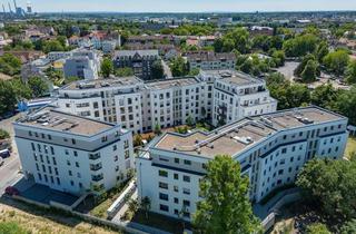 Wohnung mieten in Wallweg 20, 63450 Hanau, Geräumige Dachgeschoss-Wohnung mit Dachterrasse und Einbauküche