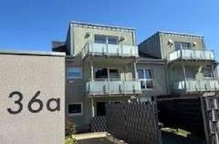 Wohnung mieten in Siegenkamp 36a, 52499 Baesweiler, Helle Dachgeschosswohnung mit Balkon im Herzen von Baesweiler