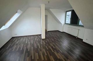 Wohnung mieten in Vettersstr. 19, 09126 Bernsdorf, DG-Whg. mit Lift / Laminat / Bad mit Fenster !!!
