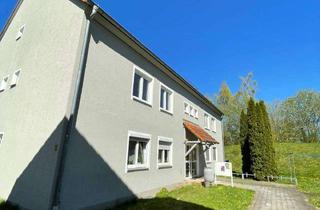 Wohnung mieten in Neustädter Straße, 95469 Speichersdorf, Wohnen mit Charakter: 3-Zimmer-Wohnung in Speichersdorf