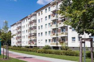 Wohnung mieten in Albert-Einstein-Straße 40, 02977 Hoyerswerda, 4-Raum-Wohnung mit Wanne und Dusche