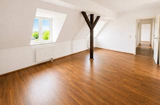 Wohnung mieten in Nulandtplatz, 06217 Merseburg, Großzügige 4-Zimmer-Dachgeschosswohnung für Kreative