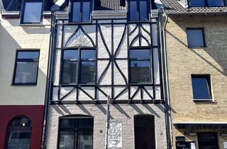 Wohnung mieten in Alter Militärring 11, 50933 Müngersdorf, 2-Zimmer -Altbauwohnung mit kleiner Terrasse und Garten (Mitbenutzung)Erstbezug nach Kernsanierung