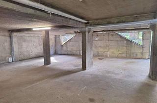 Garagen mieten in Lindenstraße 28a, 10969 Kreuzberg, *Parkplatz sucht Smart* Tiefgaragenstellplatz passend für einen Smart zu vermieten