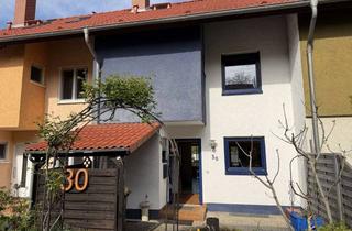 Reihenhaus kaufen in Senatsplatz 30, 55286 Wörrstadt, Ideales Familien-Reihenhaus mit Garten und Garage in ruhiger Lage!