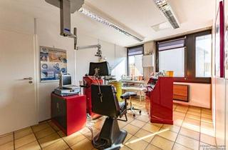 Gewerbeimmobilie kaufen in 90441 Nürnberg, Attraktive Praxisfläche in einem Ärztezentrum – vielseitig nutzbar