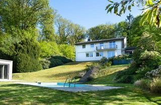 Villa kaufen in 61462 Königstein, Exklusive Villa mit Weitblick, Pool und viel Privatsphäre in Bestlage