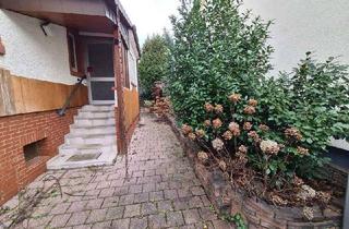 Einfamilienhaus kaufen in 63225 Langen, Für die kleine Familie: Einfamilienhaus mit Anbau, Hof und Garten in ruhiger Lage