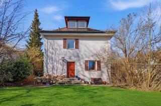 Villa kaufen in 82152 Krailling, Kaffeemühlenhaus im Stadtvilla-Stil