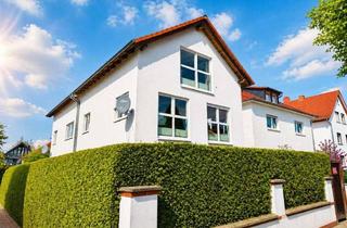 Doppelhaushälfte kaufen in 64546 Mörfelden-Walldorf, Großzügige Doppelhaushälfte mit modernem Wohnkonzept in familienfreundlicher Lage