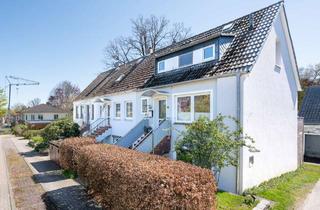 Reihenhaus kaufen in 21465 Reinbek, Gemütliches Mittelreihenhaus mit Südgarten, großer Terrasse und moderner Ausstattung