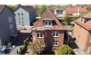 Haus kaufen in 29225 Celle, 3-Parteienhaus in Stadtnaher-Lage