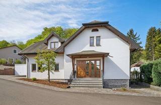 Haus kaufen in 55743 Hintertiefenbach, Provisionsfrei – Großzügiges, helles Haus mit Einliegerwohnung und traumhaftem Garten
