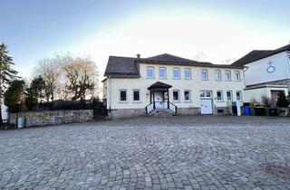 Haus kaufen in 34474 Diemelstadt, Vielseitiges Anwesen mit historischem Charme und großem Entwicklungspotenzial in Diemelstadt-Rhoden