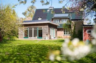 Haus kaufen in 24326 Dersau, Frühling am Großen Plöner See: Großes, modernes Haus für die ganze Familie