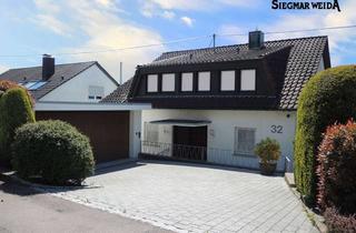 Einfamilienhaus kaufen in Sonnenrain 32, 73630 Remshalden, Großes Einfamilienhaus, 7 Zimmer, Wohnfl. ca. 220 m², Grdst. 788 m², Do.-Garage, 73630 Remshalden!