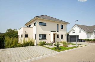 Haus kaufen in 79877 Friedenweiler, Einziehen statt bauen: Hochwertiger Neubau (2022) mit Garten & Doppelgarage in Rötenbach zum Kauf