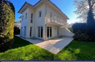 Haus mieten in 82335 Berg, Stilvolle Doppelhaushälfte am Starnberger See in Berg/Maxhöhe