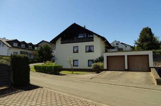 Anlageobjekt in 35579 Wetzlar, Gepflegtes Drei-Familien Haus in ruhiger Wohnlage ideal als Kapitalanlage in Wetzlar