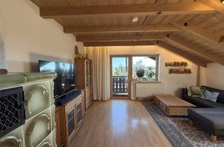 Wohnung kaufen in 87439 Halde, Großzügige Wohnung mit Kachelofen, zwei Balkonen und Bergsicht