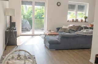 Wohnung kaufen in Hauptstr. 46, 89185 Hüttisheim, Vermietete 3-Zimmer-Wohnung (ca. 76 m²) im OG – mit Aufzug & Balkon