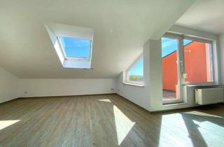 Wohnung kaufen in 74360 Ilsfeld, Fantastische und helle 2,5-Zimmer DG-Wohnung mit Dachbalkon und Blick über die Dächer von Ilsfeld