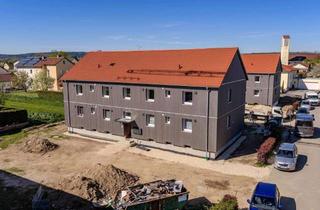 Wohnung mieten in Schwäbelstraße, 92421 Schwandorf, 3-Zi.-Wohnung mit Balkon in ruhiger Lage - Erstbezug nach Sanierung - Schwäbelstraße 4