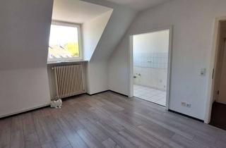 Wohnung mieten in Wilhelm-Hedtmann-Straße 25b, 42389 Langerfeld, Dachgeschosswohnung oberhalb des Langerfelder Marktess