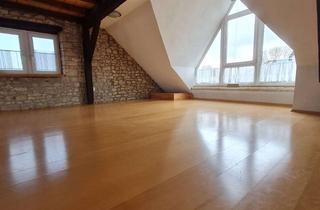 Wohnung mieten in Selztalstraße 32b, 55270 Schwabenheim, Helle 3,5-Raum-Dachgeschosswohnung mit Einbauküche in Schwabenheim