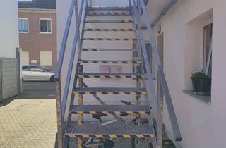 Wohnung mieten in Eschmarer Straße 11, 53859 Niederkassel, Wohnen mit Charakter: Kompaktes Apartment in Niederkassel