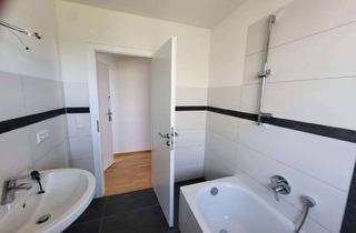 Wohnung mieten in 32120 Hiddenhausen, Erstbezug nach Sanierung, 3 Zimmer-Wohnung 1. Etage mit Balkon in Hiddenhausen