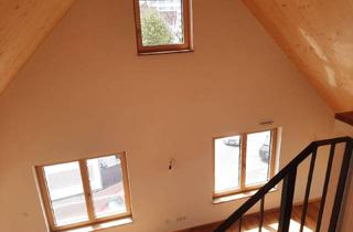Wohnung mieten in Wilhelmstrasse 12, 61381 Friedrichsdorf, Neubau-Erstbezug Maisonette im Dachgeschoss: Wohnen im Holzhaus auf 2 Etagen mit Balkon